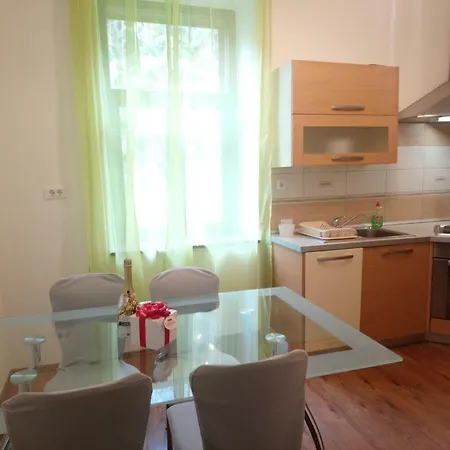 Central Miraflores Apartment *